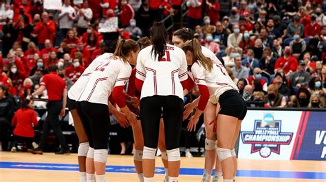 wisconsin volleyball team pictures uncensored|Wisconsin womens volleyball team private photos, video shared。